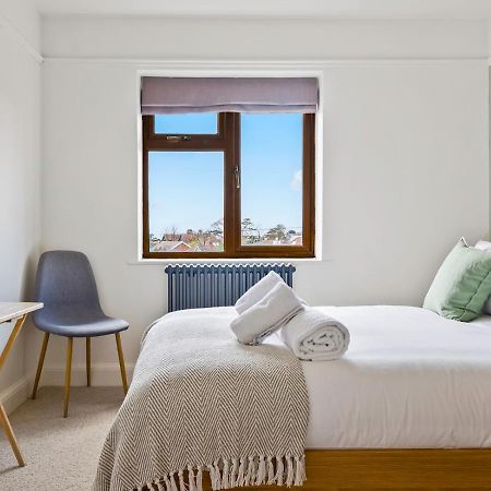 Pass The Keys Appletree Cottage - A Chic Seaside Home And Garden Whitstable Exteriör bild