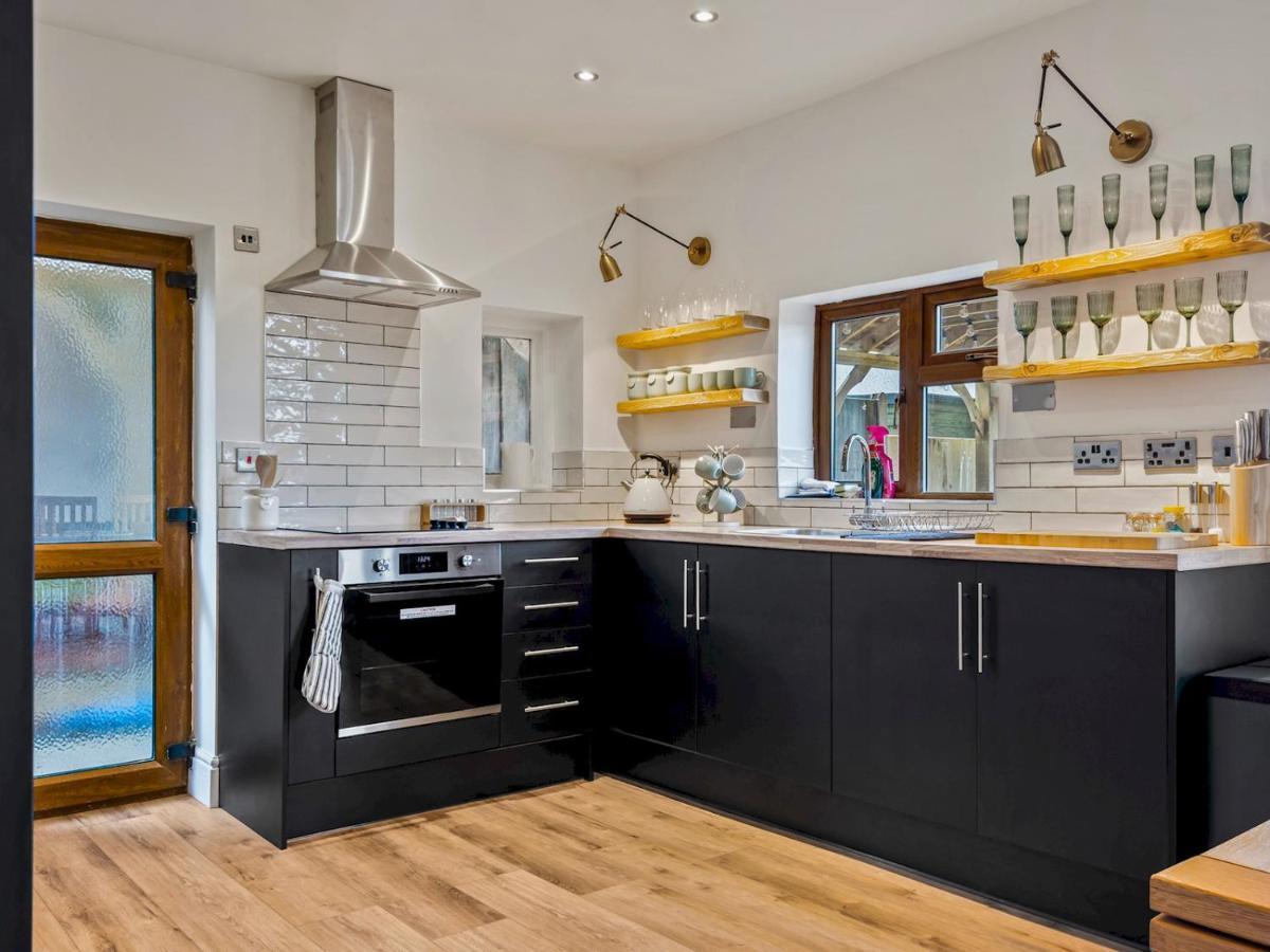 Pass The Keys Appletree Cottage - A Chic Seaside Home And Garden Whitstable Exteriör bild