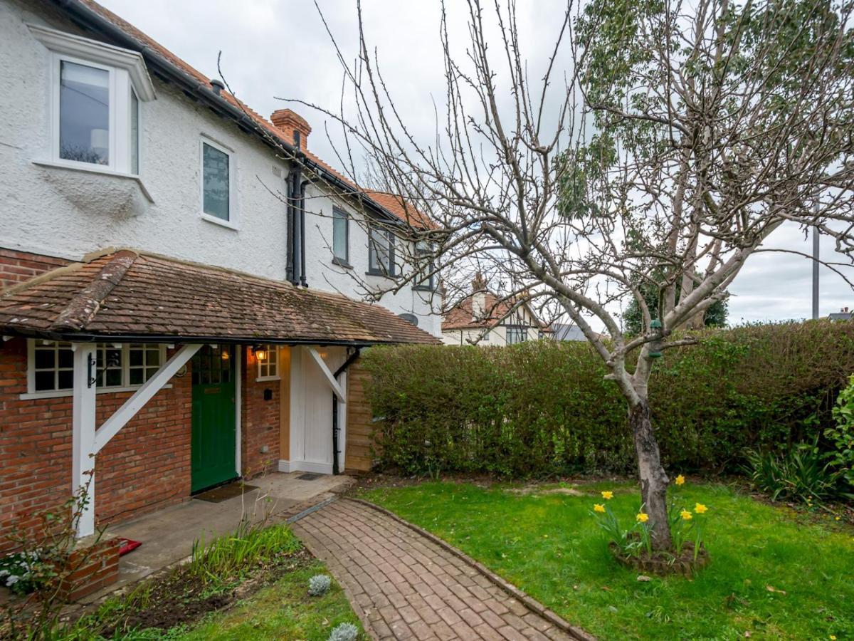 Pass The Keys Appletree Cottage - A Chic Seaside Home And Garden Whitstable Exteriör bild